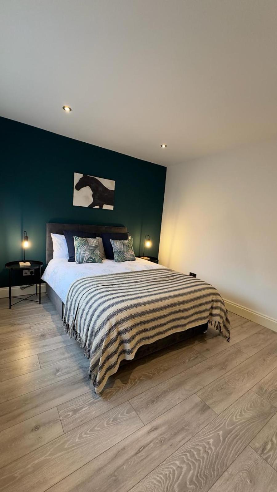 15 Min To Central London Guest Suites 22 Room photo